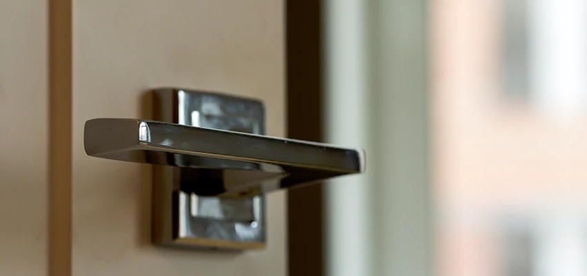 Door Lever Knob Repair in Port Hueneme, California